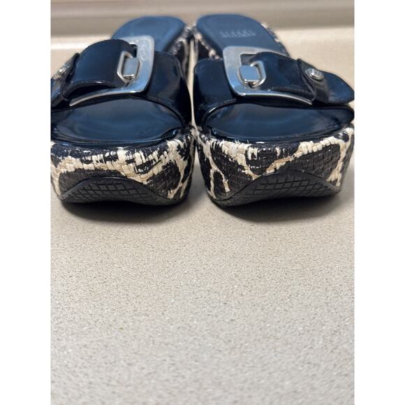 Y2K Stuart Weitzman Platform Animal Print Mary Jane Patent Leather Mules Size 8 - Picture 3 of 9